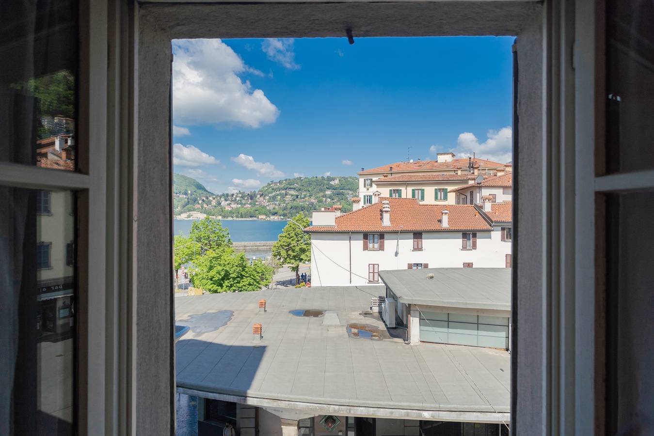 Apartamento entero, Sant'Agostino with Lake View in Como, Lago de Como