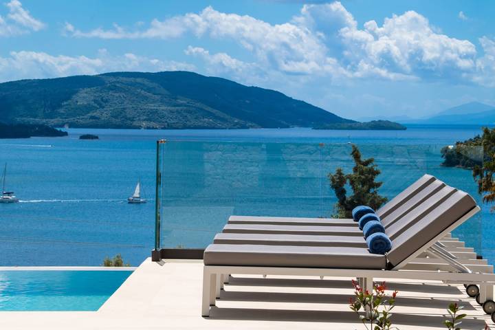 Διαμερίσματα διακοπών για 11 άτομα, με κήπο και πισίνα στο Περιγιάλι