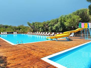Bungalow für 6 Personen, mit Kinderpool auf Sardinien