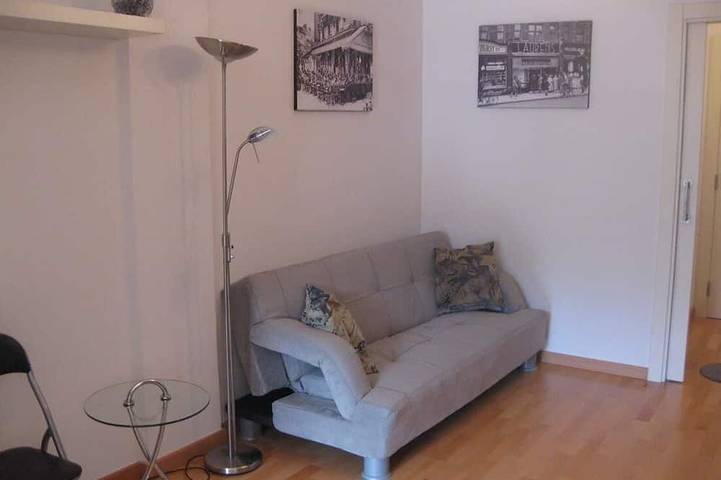 Apartamento entero, Apartment in the Center of Girona for 5 People in Gerona, Gironés