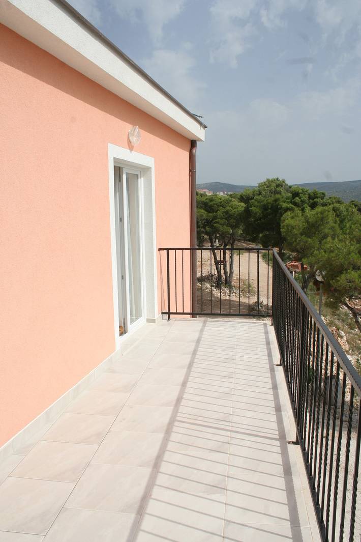 Apartament wakacyjny dla 4 osób, z balkon/ taras, zwierzęta dozwolone w Rogoznica