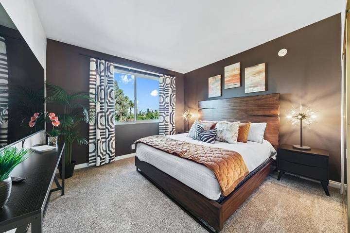 Aparthotel para 6 personas, con piscina además de balcón y jacuzzi - 1