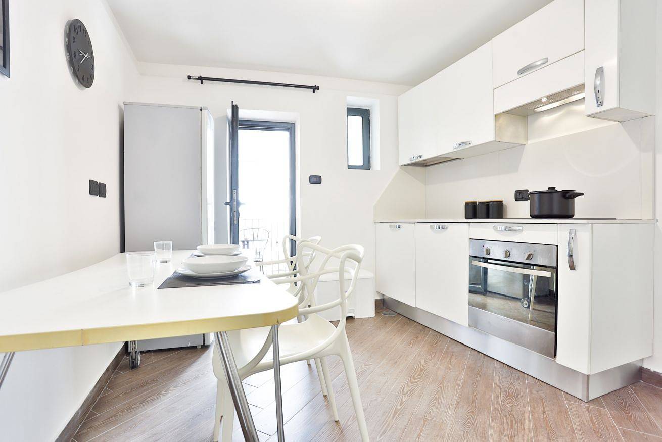 Entire apartment, Casetta Duomo - Urban oasis in the city center in Salerno, Tyrrhenian Coast Campania