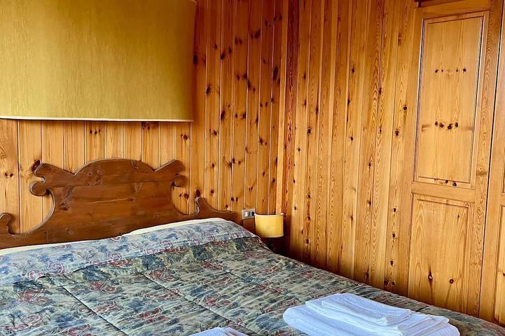 Ganze Wohnung, Alpine appartament with Mountain View_Bormio in Premadio, Valdidentro