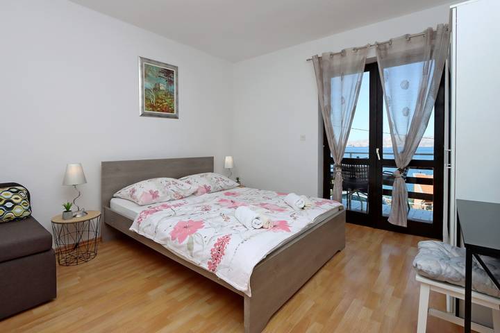 Vakantiewoning voor 4 personen, met balkon/terras in Senj