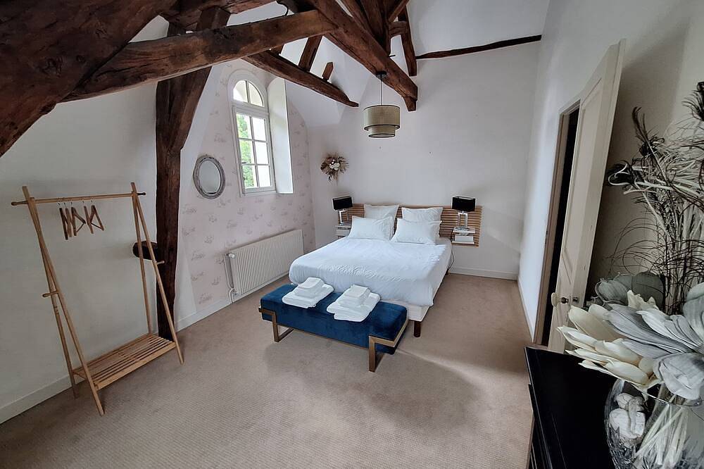 Family manor house in Bouchemaine, Angers region