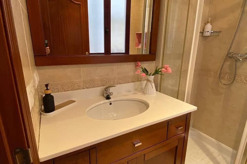 Apartamento entero, \"Encanto en La Rioja: Moderno Apto en Fuenmayor\" in Fuenmayor, Provincia de La Rioja
