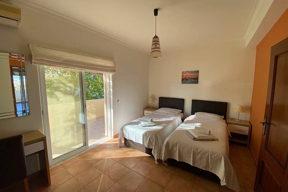 Villa para 10 Pessoas em Ferragudo, Distrito de Faro