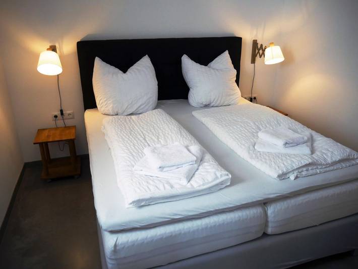 Ferienwohnung für 4 Personen, mit Terrasse und Garten in Deutsche Weinstraße