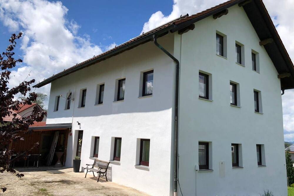 Ganze Wohnung, Idyllisches Bauernhaus in Höhenlage im Bayerischen Wald, Wlan in Hutthurm, Ostbayern