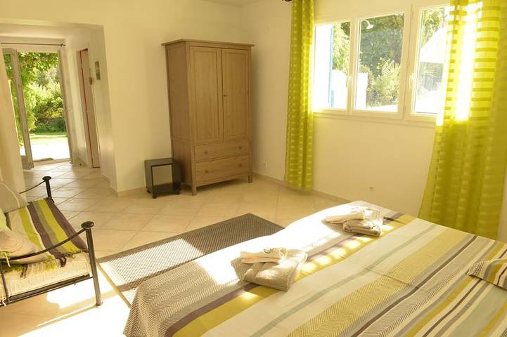 Location de vacances pour 12 personnes, avec jacuzzi et jardin à Caveirac - 3