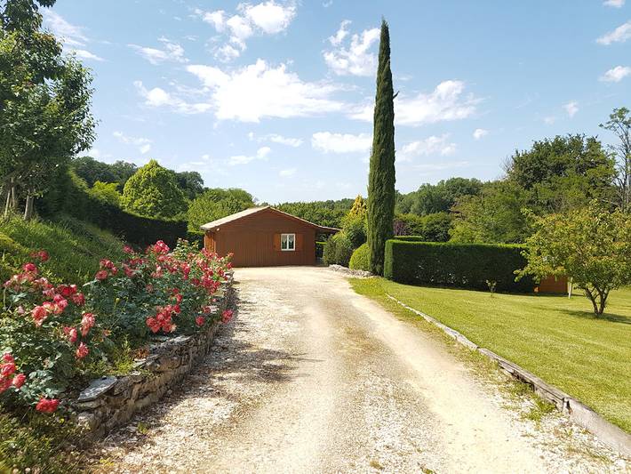 Chalet pour 8 personnes, avec terrasse ainsi que jardin et piscine dans le Lot-et-Garonne - 2