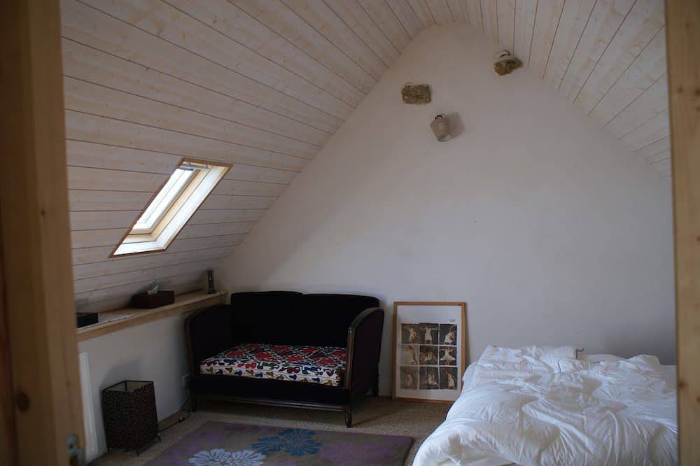Maison en bord d'une plage sauvage, entre la Pointe du raz et Audierne in Esquibien, Audierne