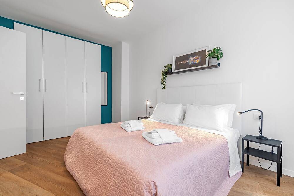 Appartamento intero, City Center Mestre - 15 min to Venice (Free Wifi and Park), New Modern House in Venezia, Provincia di Venezia