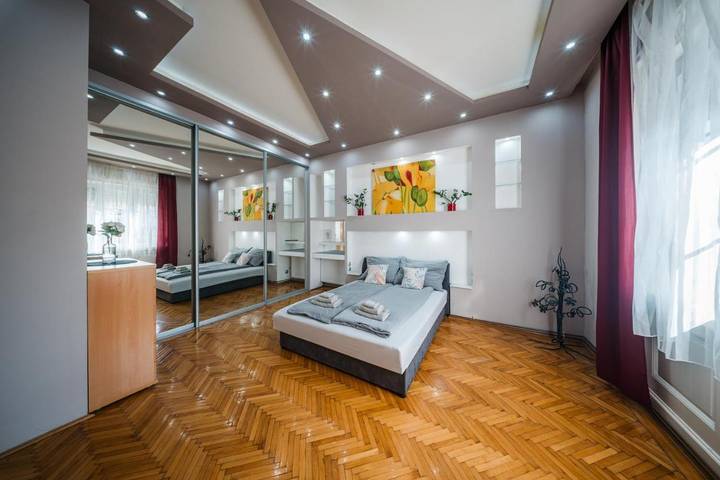 Apartament wakacyjny dla 7 osób, z widok i taras w Miszkolc