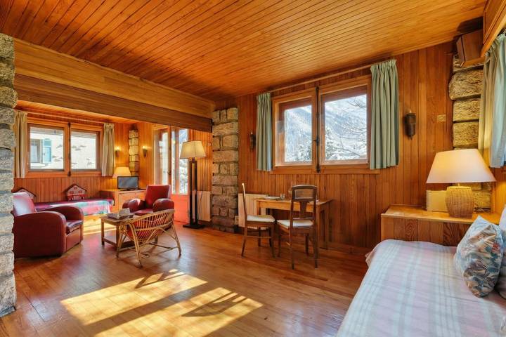 Ferienhaus für 4 Personen, mit Terrasse und Kinderpool in Chamonix