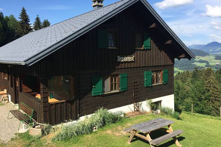 Ferienhaus für 8 Personen, mit Garten in Alberschwende