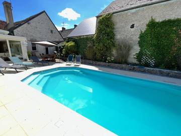 Chambre d’hôte pour 6 personnes, avec jardin et piscine, adapté aux familles à Vineuil