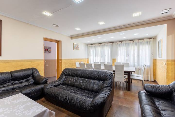 Ferienhaus für 21 Personen, mit Garten in Spanien - 4