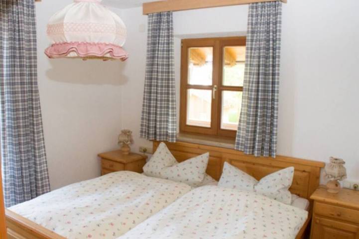 Gîte pour 4 personnes, avec jardin et balcon dans Rottau - 2