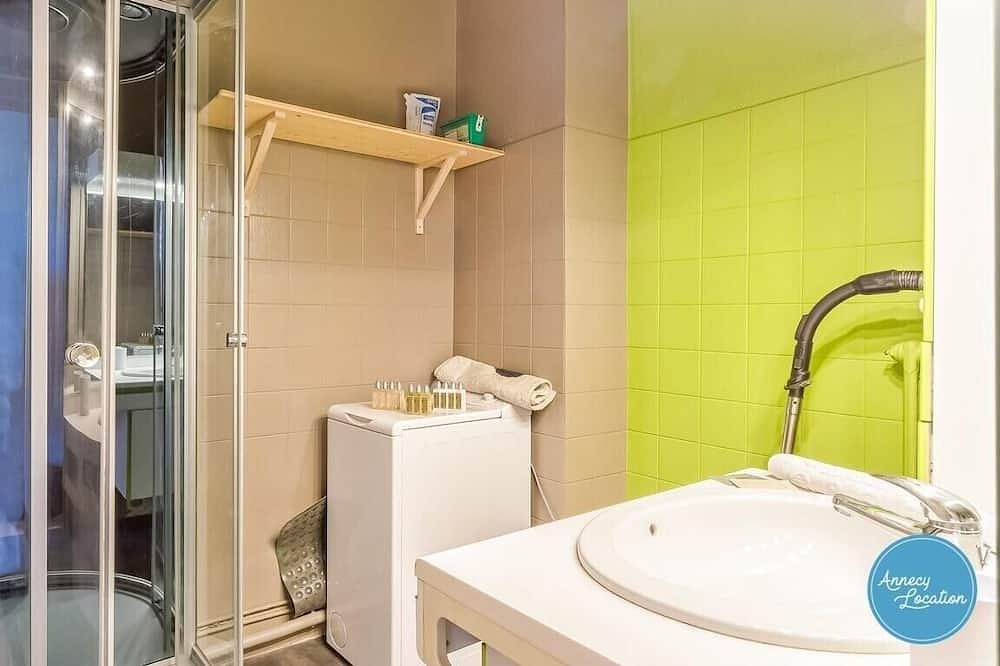 Apartamento entero, T3 Apartment – Les Presles in Menthon-Saint-Bernard, Región de Annecy
