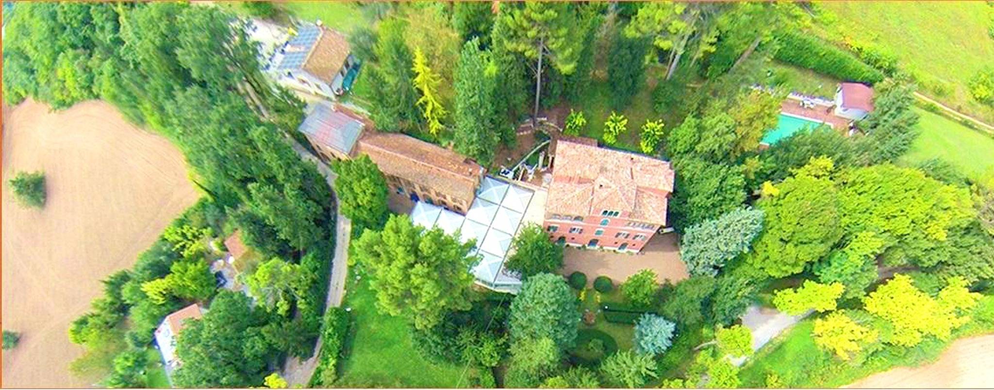 Entire apartment, Comfortable Apartment in Fabriano, 35 m² with Shared Pool in Fabriano, Ancona Province