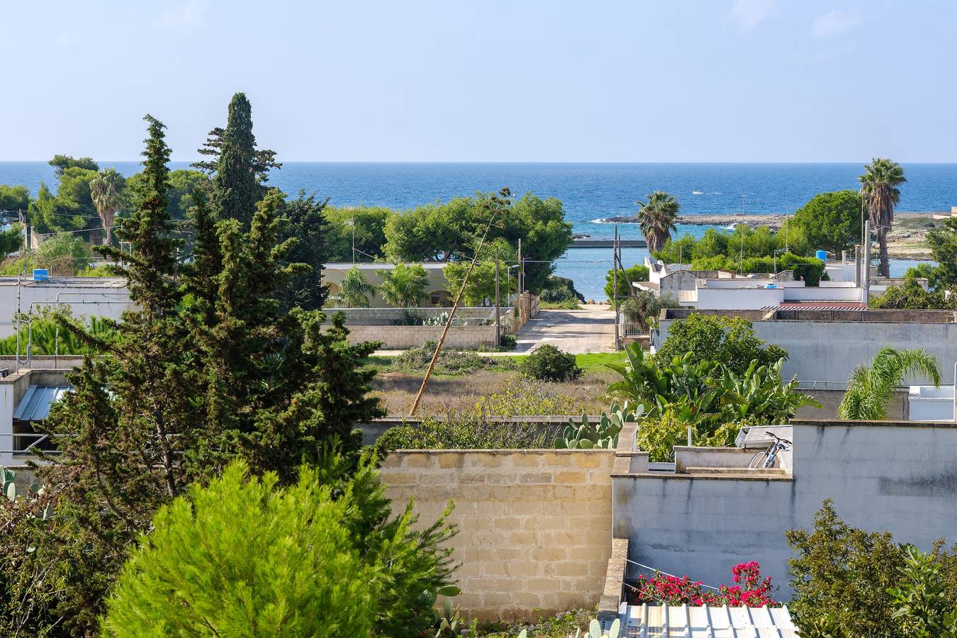 Holiday Accommodation "Villa Grecale" with garden and walking distance to the sea in La Strea, Gulf of Taranto