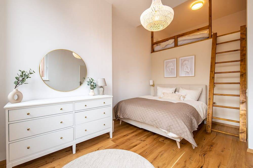 Ganze Wohnung, Casita Loft mit 80 qm (Klimatisiert) , mit guter Verkehrsanbindung in Ludwigshafen, Kurpfalz