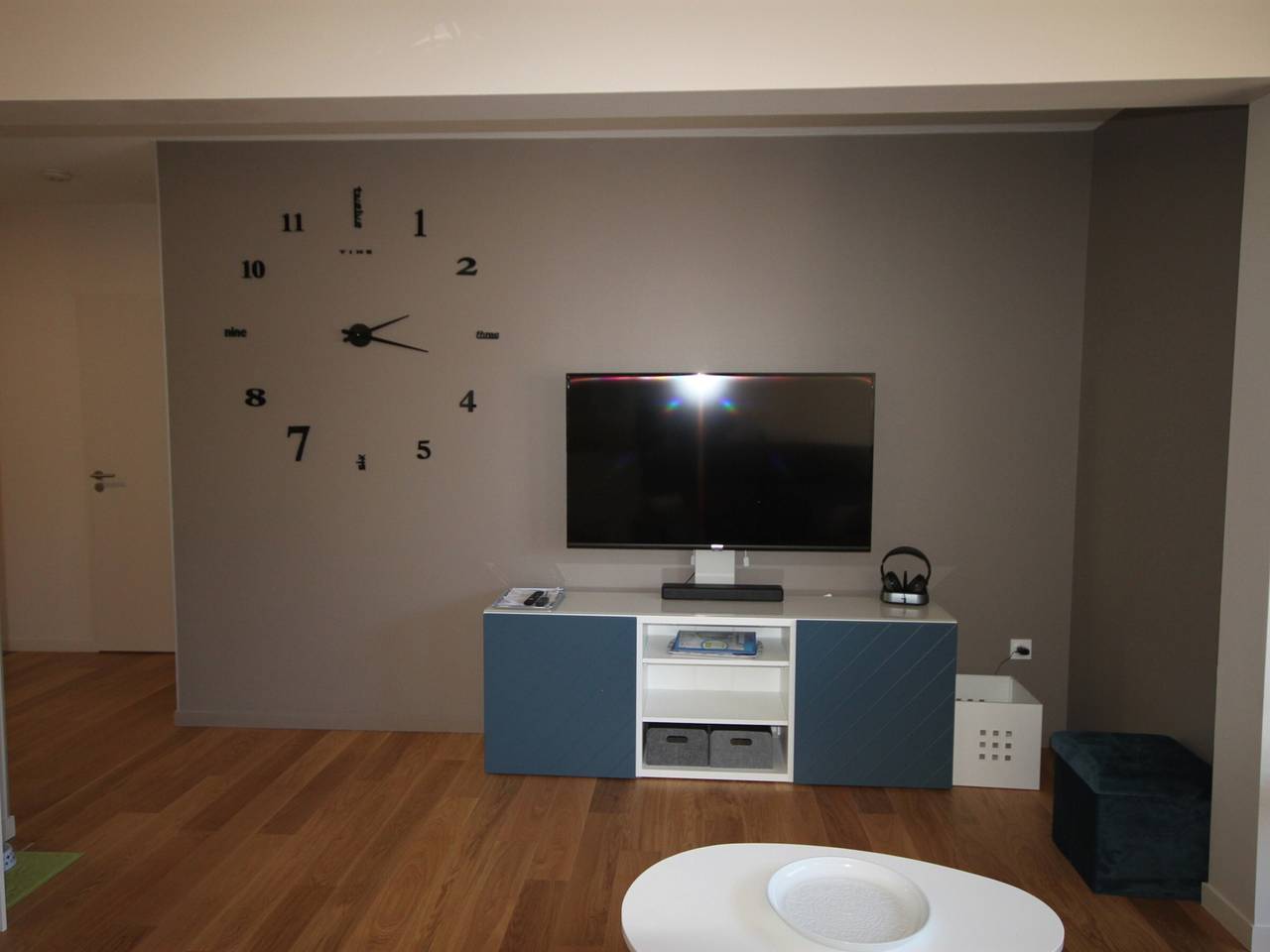 Appartement entier, Appartement avec grande terrasse ensoleillée, proche thermes et ski in Mont-Dore, Parc naturel régional des Volcans d'Auvergne