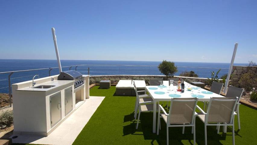 Chalet para 8 personas, con jardín además de piscina y vistas, Se admiten mascotas en Marina Alta - 2