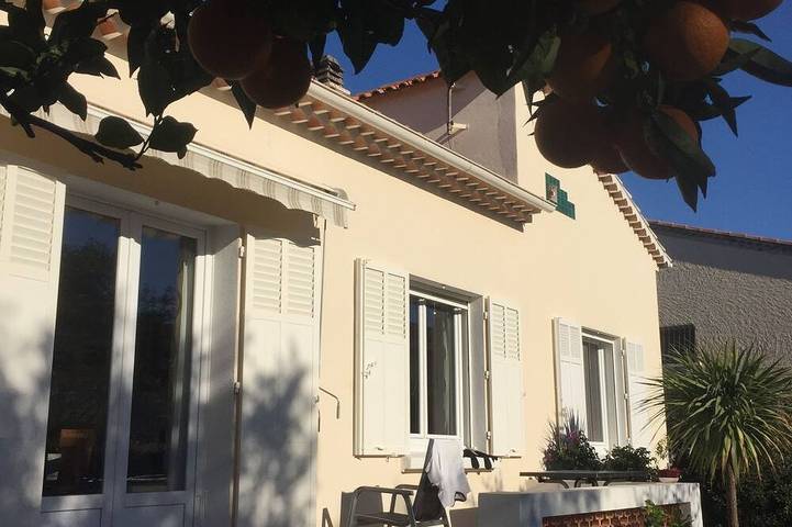 Gîte pour 3 personnes, avec jardin à Hyeres