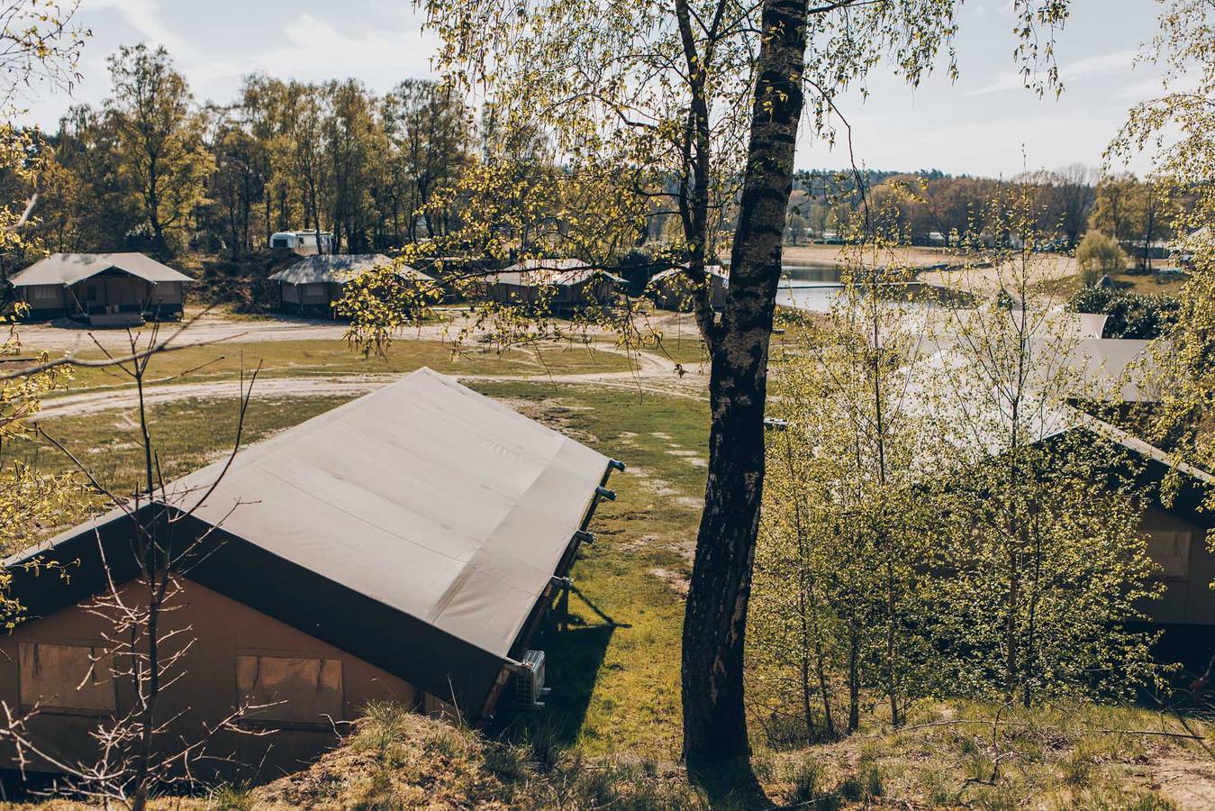 Wb Resort Gmbh — Glamfield Lodge Ii mit Hot Tub | 6 Pers. in Wilsum, Landkreis Grafschaft Bentheim