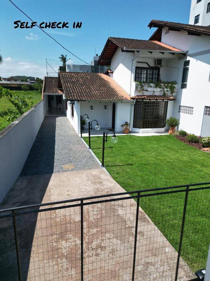 Location de vacances pour 7 personnes, avec jardin et balcon, animaux acceptés à Joinville - 4