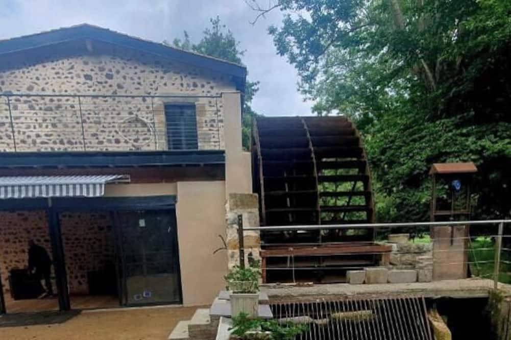 Appartement entier, Moulin de la Paille in Veyre-Monton, Région de Clermont-Ferrand