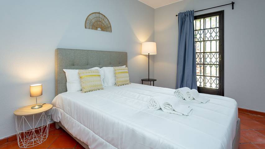 Apartamento entero, Gorgeous 2Bdr W/Patio & Pool by Lovelystay in Vilamoura, Quarteira