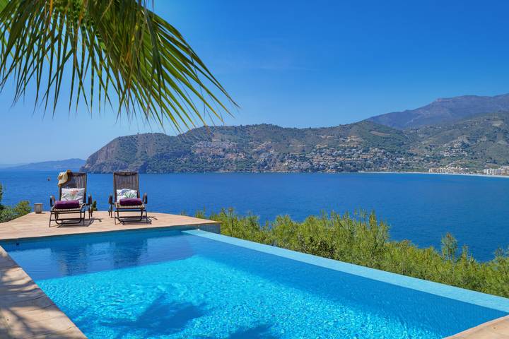 Ferienhaus für 7 Personen, mit Balkon und Terrasse sowie Garten in La Herradura - 4