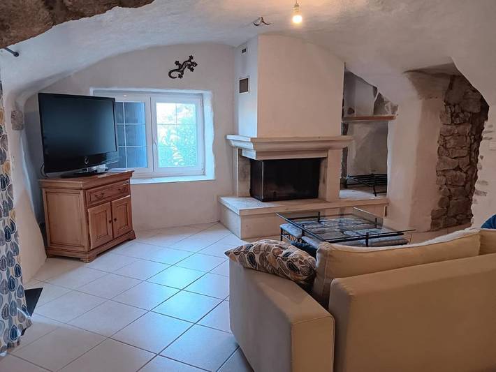 Location de vacances pour 6 personnes, avec jardin et vue à Chomérac - 3