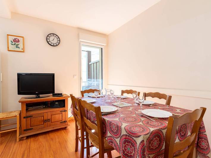 Ganze Wohnung, Ski-in Ski-out Apartment für 6 Personen in Peyragudes, Germ