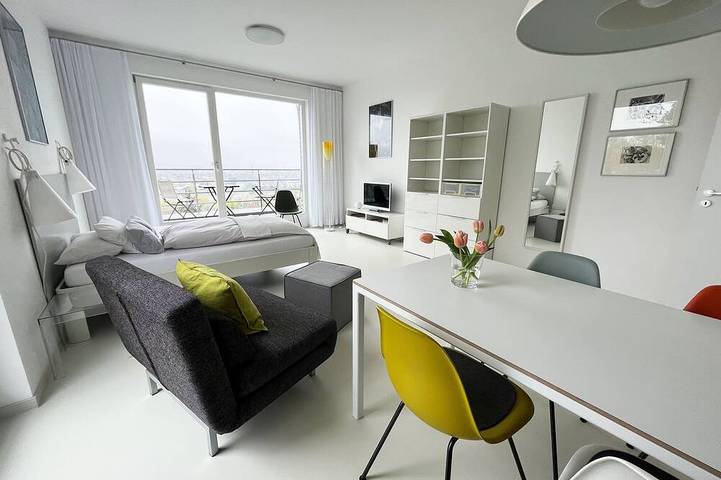 Ferienwohnung für 2 Personen, mit Balkon und Garten in Loschwitz