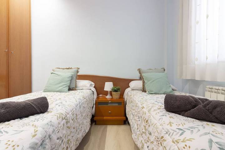 Casa cerca Bcn,  ideal empresas, 15min Firabcn, A/C in Sant Boi de Llobregat, Baix Llobregat