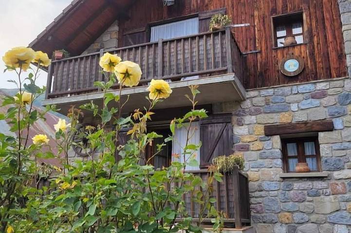 Ferienhaus für 4 Personen, mit Balkon - 1