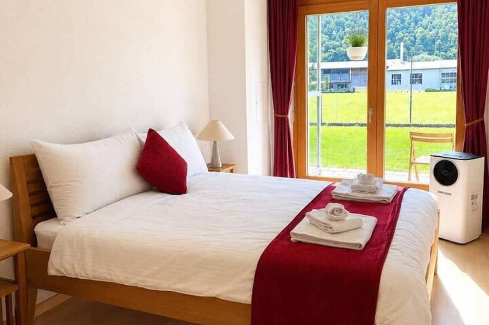 Ganze Wohnung, Waterfall 3Br Garden Apt near Interlaken • Ac by Swissdreamliving in Meiringen, Verwaltungskreis Interlaken-Oberhasli
