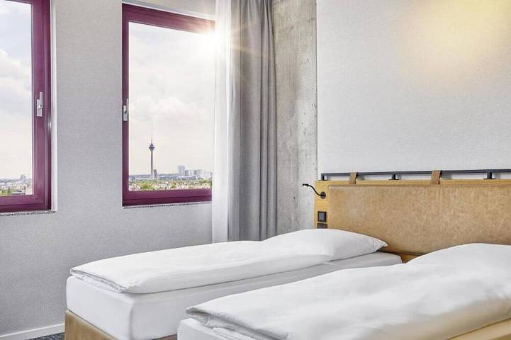 Ganze Wohnung, Sunday Hotel Düsseldorf Zweibettzimmer in Düsseldorf, Düsseldorf und Umgebung
