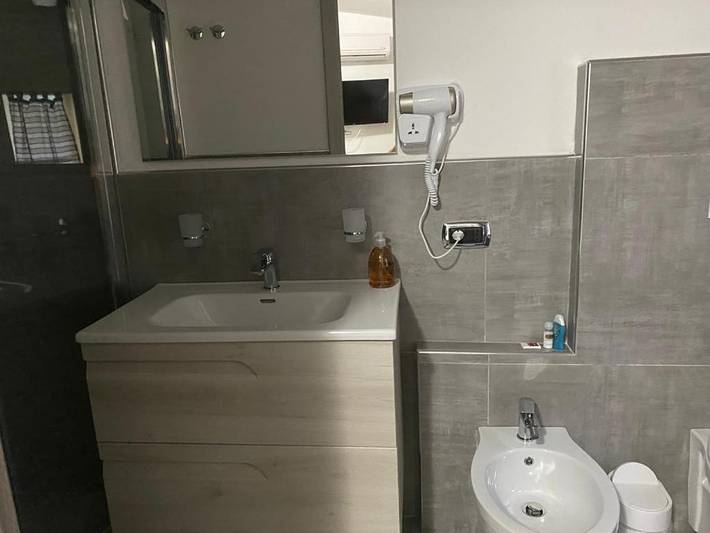 Gîte pour 2 personnes, avec Jardin dans San Giovanni Sardinia - 4