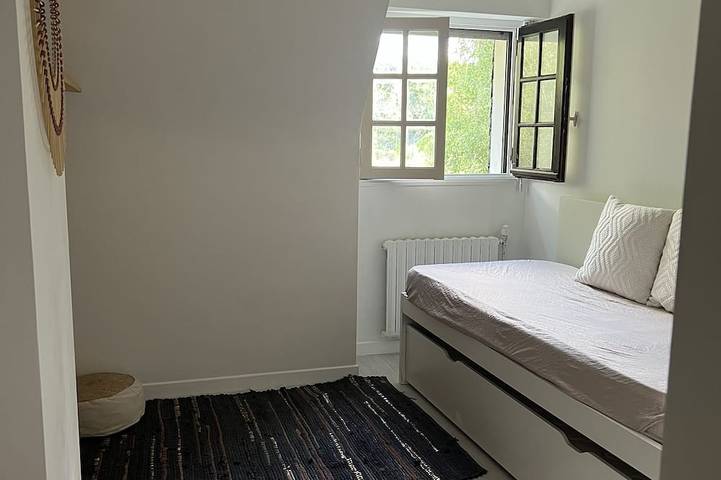 Gîte pour 6 personnes, avec jardin à Plonévez-Porzay - 4