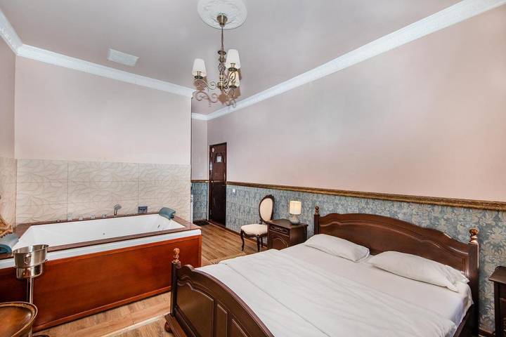 Maison d’hôte pour 2 personnes, avec jacuzzi à Brașov - 2
