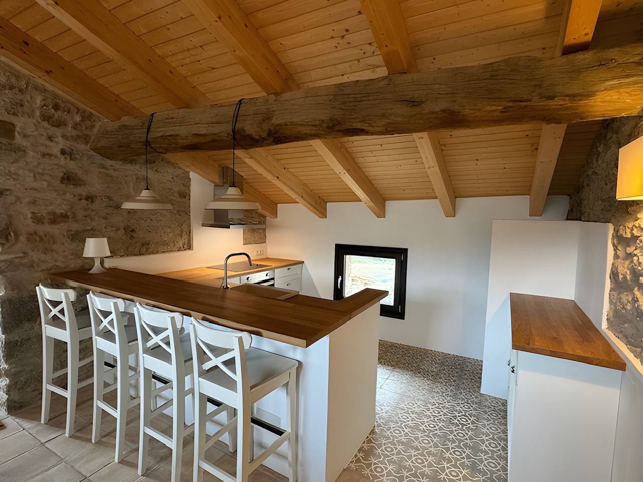 Casa vacacional 'La Cavallera' con vistas a la montaña, jardín compartido y Wi-Fi in Ogassa, Pirineo Catalan