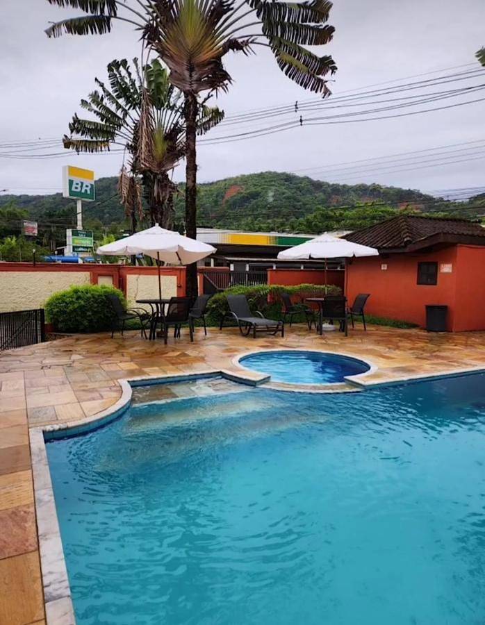 Casas e apartamentos de temporada para 4 pessoas, com piscina e jacuzzi e ainda jardim and piscina infantil, adaptado a crianças na Barra do Una