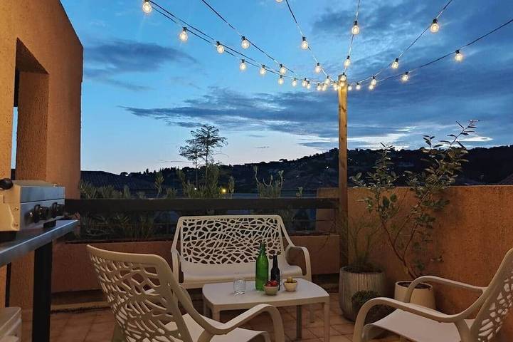 Gîte pour 6 personnes, avec balcon dans Plage De Sainte Claire