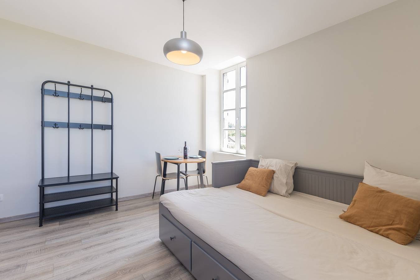 Ferienwohnung in einem Hotel 'Chatus' mit Wlan und Klimaanlage in Ruoms, Ardèche